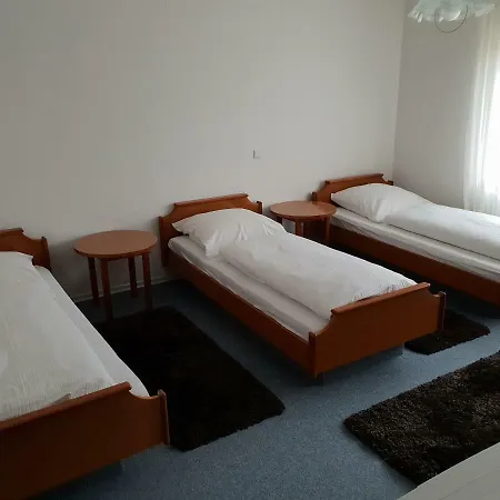Nacar Ferienhaus Privatunterkunft Simmelsdorf