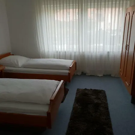 Privatunterkunft Nacar Ferienhaus