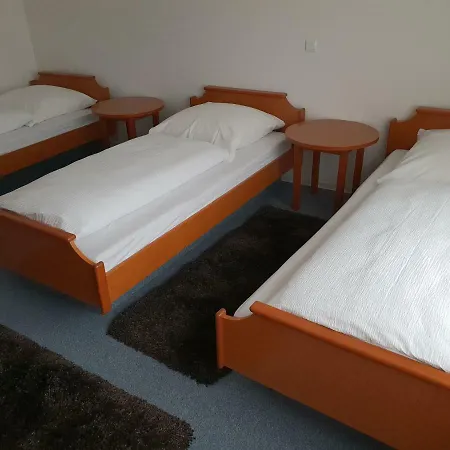 Nacar Ferienhaus *