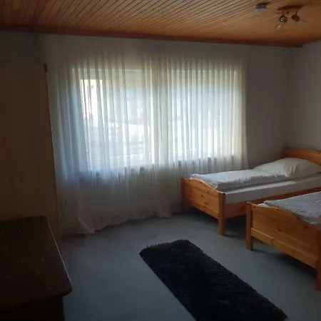 Privatunterkunft Nacar Ferienhaus *